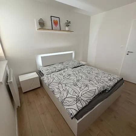 Topolcianska-apartment Апартаменты Братислава